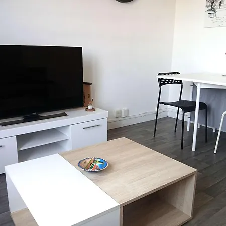 Geoffrey - T2 Avec 2 Balcons Vue Panoramique • 4 Pers • * Grenoble
